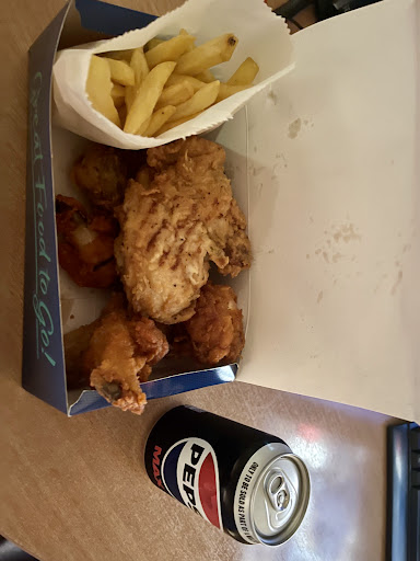 Photo of FLAVOURZ PERI PERI HIGH WYCOMBE - 6 Oxford St, Frogmoor, High Wycombe HP11 2DG